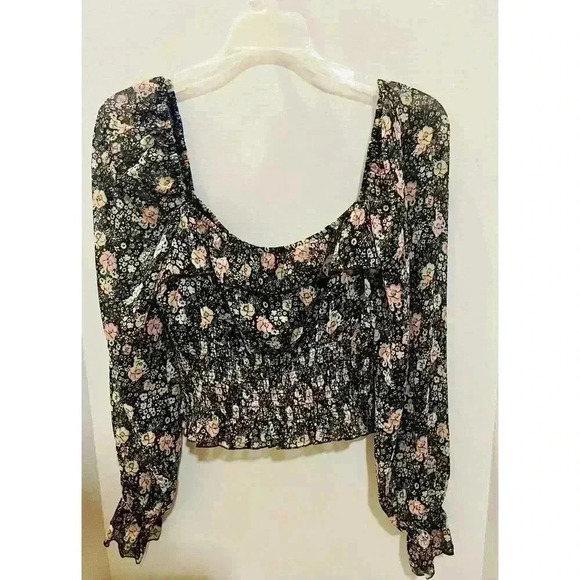 Forever21 Floral Print Smocked Top - Picture 3 of 4